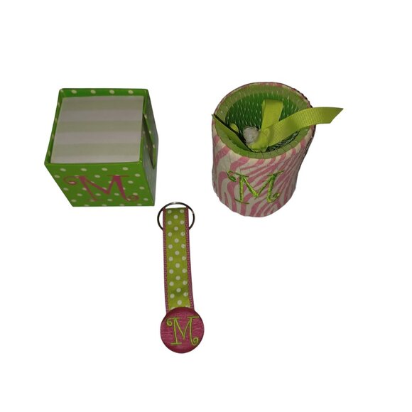 Letter M Gift Pack - Picture 3 of 3